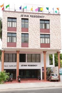 Jeyam Residency主图