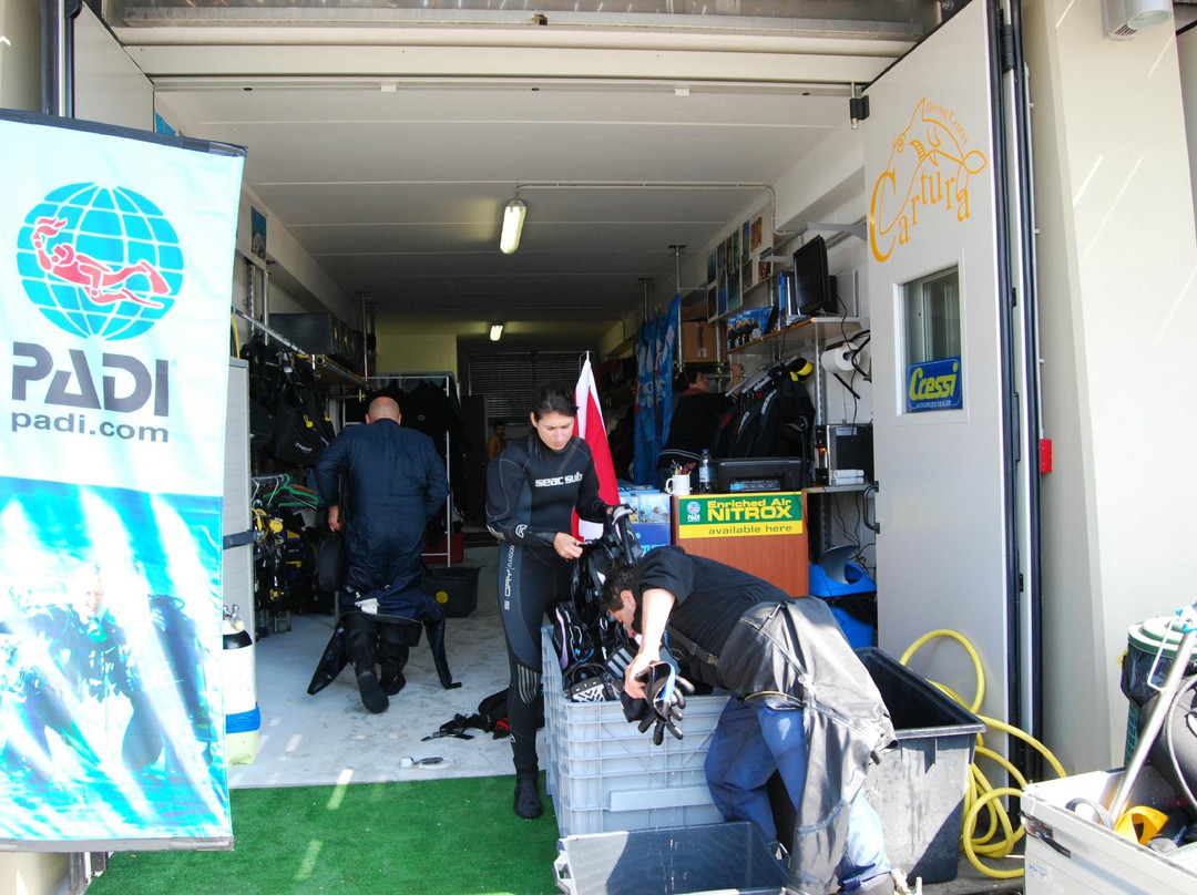 Diving Cartura-莱万托必去景点