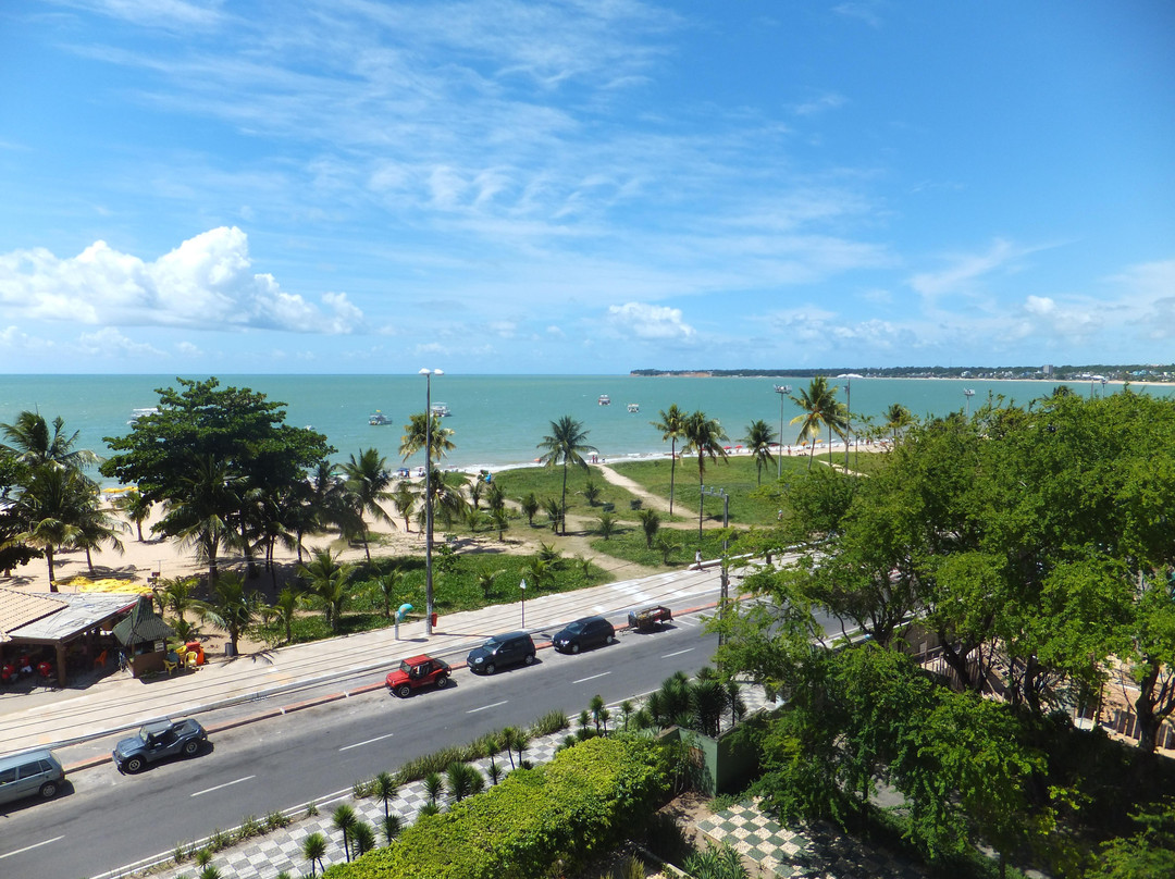 Tambau Beach景点图片