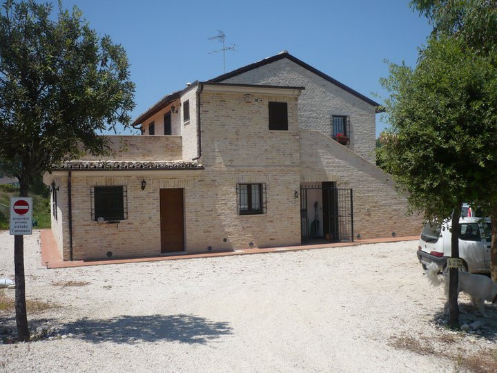 B&B Laetitia