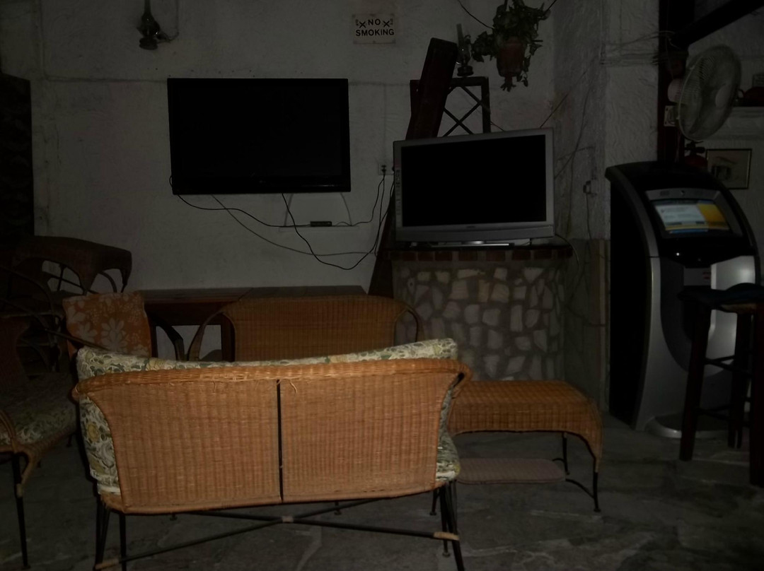 The New Old Country Pub