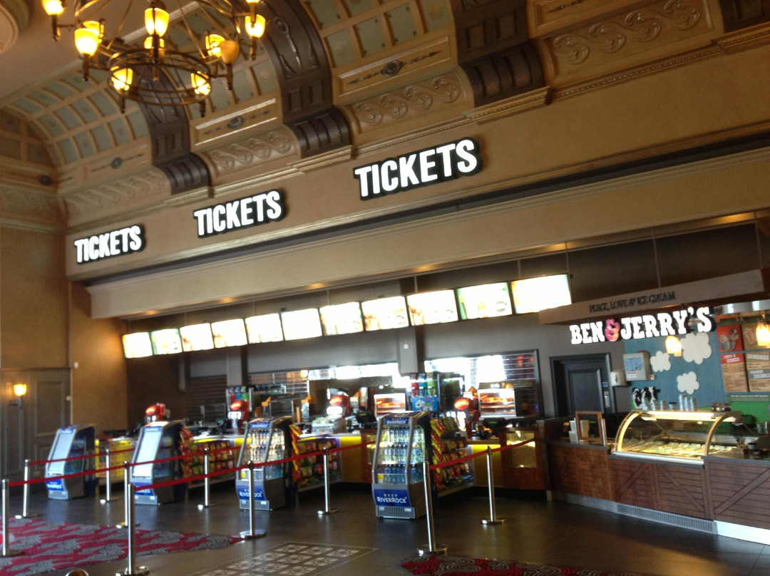 Brunswick Moviebowl-德里必去景点