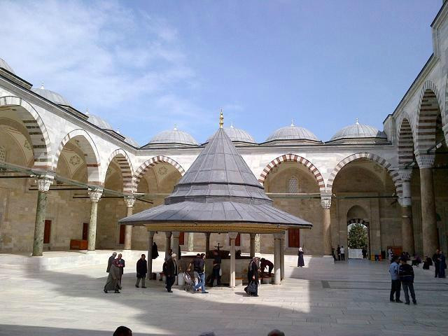 Fatih Mosque and Complex-伊斯坦布尔必去景点