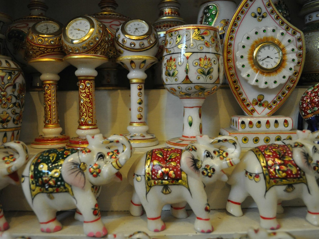 Neelam Handicraft Shop景点图片