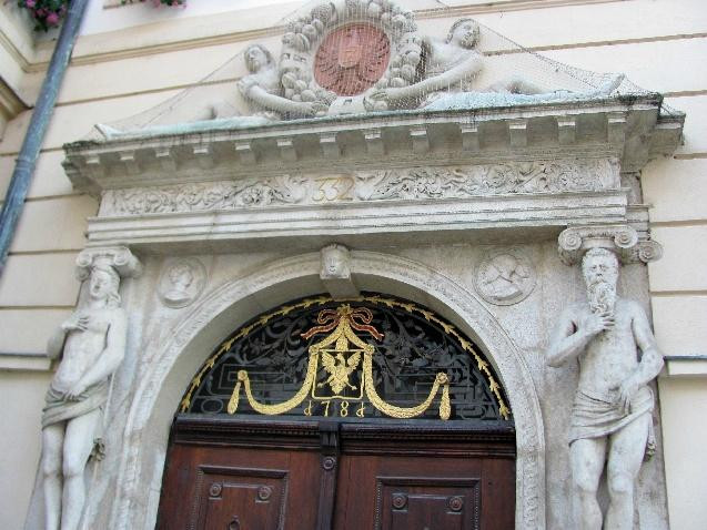 Goltz Palace-兹诺伊摩必去景点