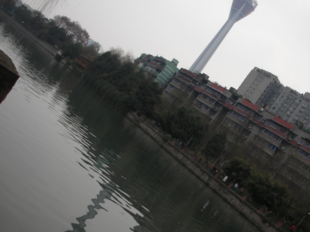 成都广播电视塔-成都必去景点