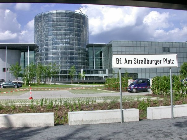 The Transparent Factory of Volkswagen景点图片