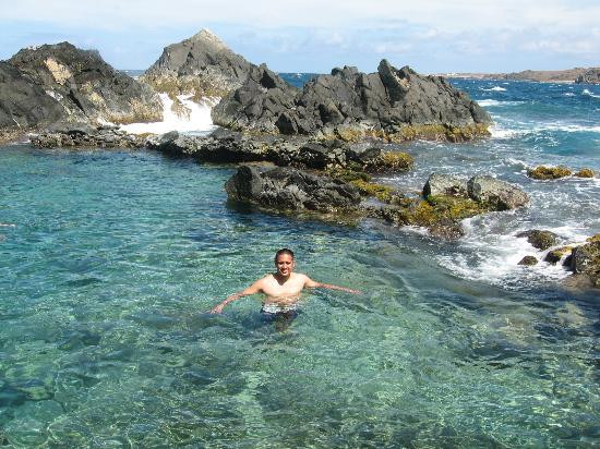 自然泳池-Santa Cruz必去景点