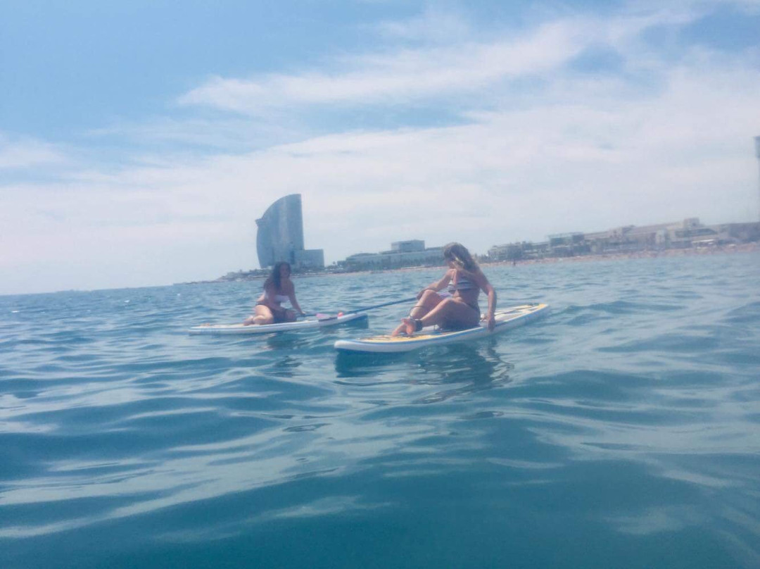 Manihi Surf School-巴塞罗那必去景点