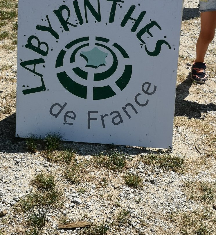 Labyrinthe Végétal-Charmes-sur-Rhone必去景点