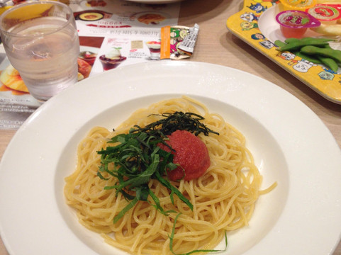 ガスト 国立駅前店