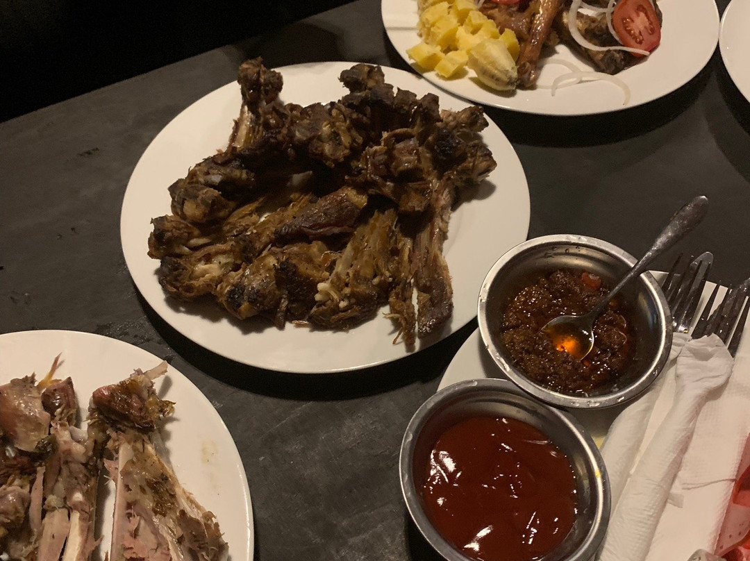 Car Wash Grill & Sports Bar