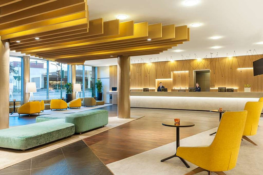 NH杜塞多夫北城酒店主图