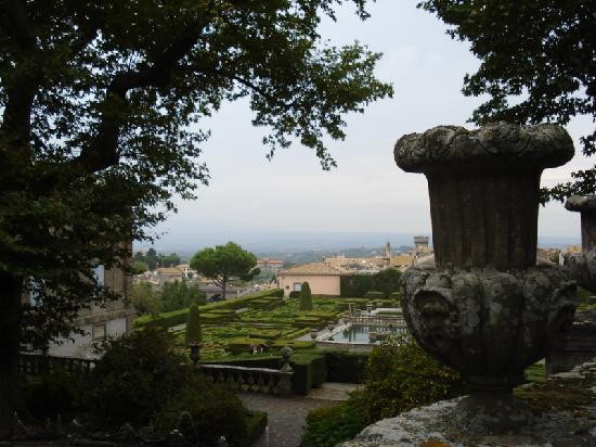 Villa Lante-Bagnaia必去景点