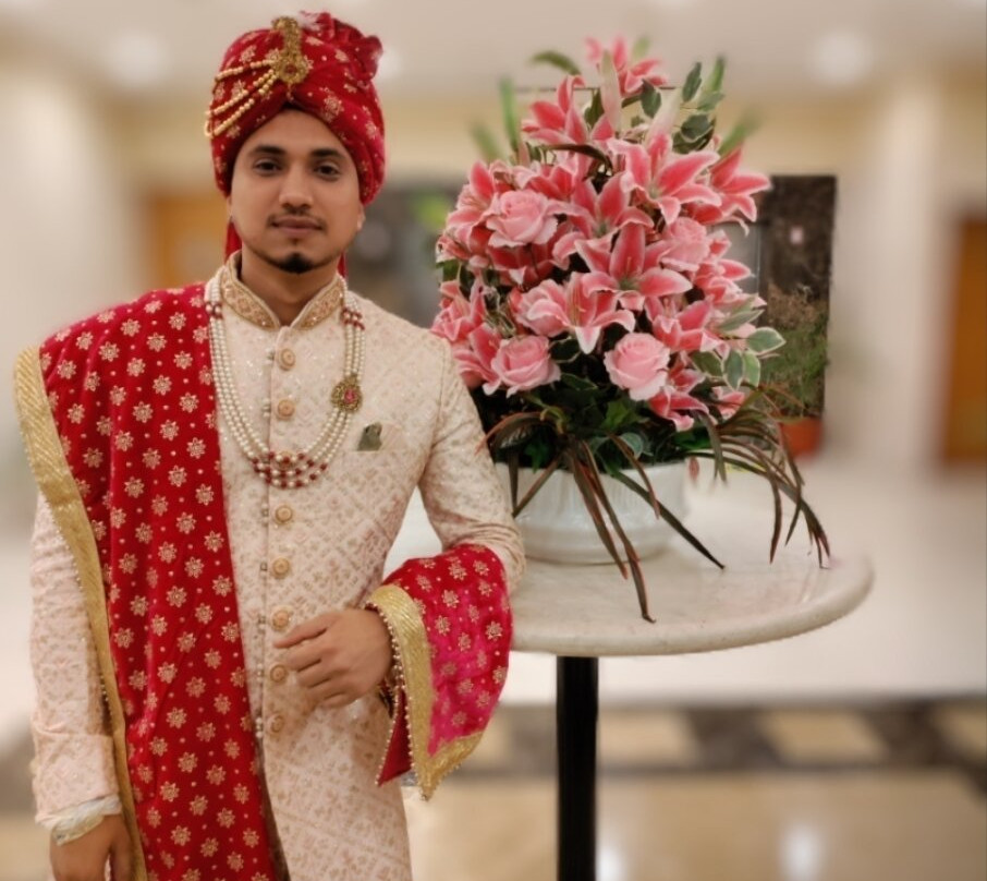 Hotel Hometel Roorkee - A Sarovar Hotel主图