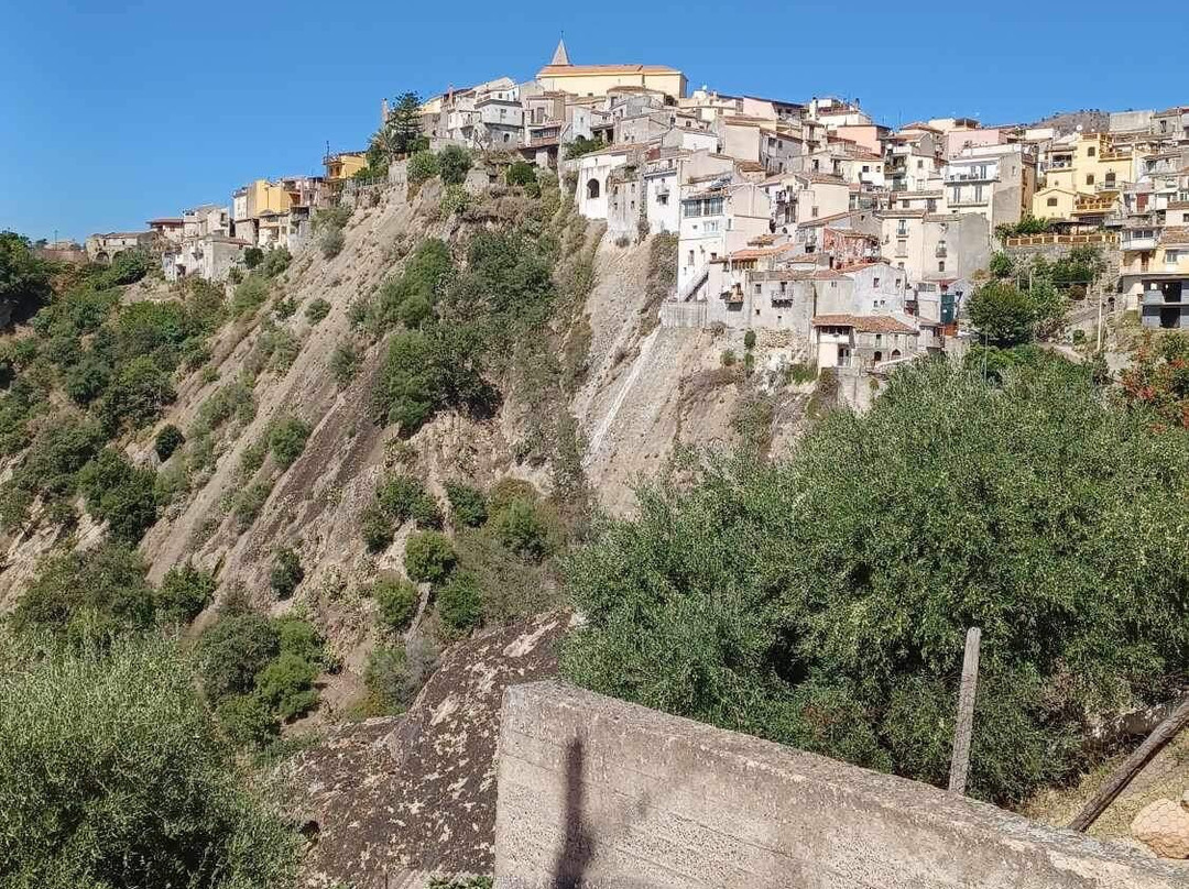 Centro Storico-Motta Camastra必去景点