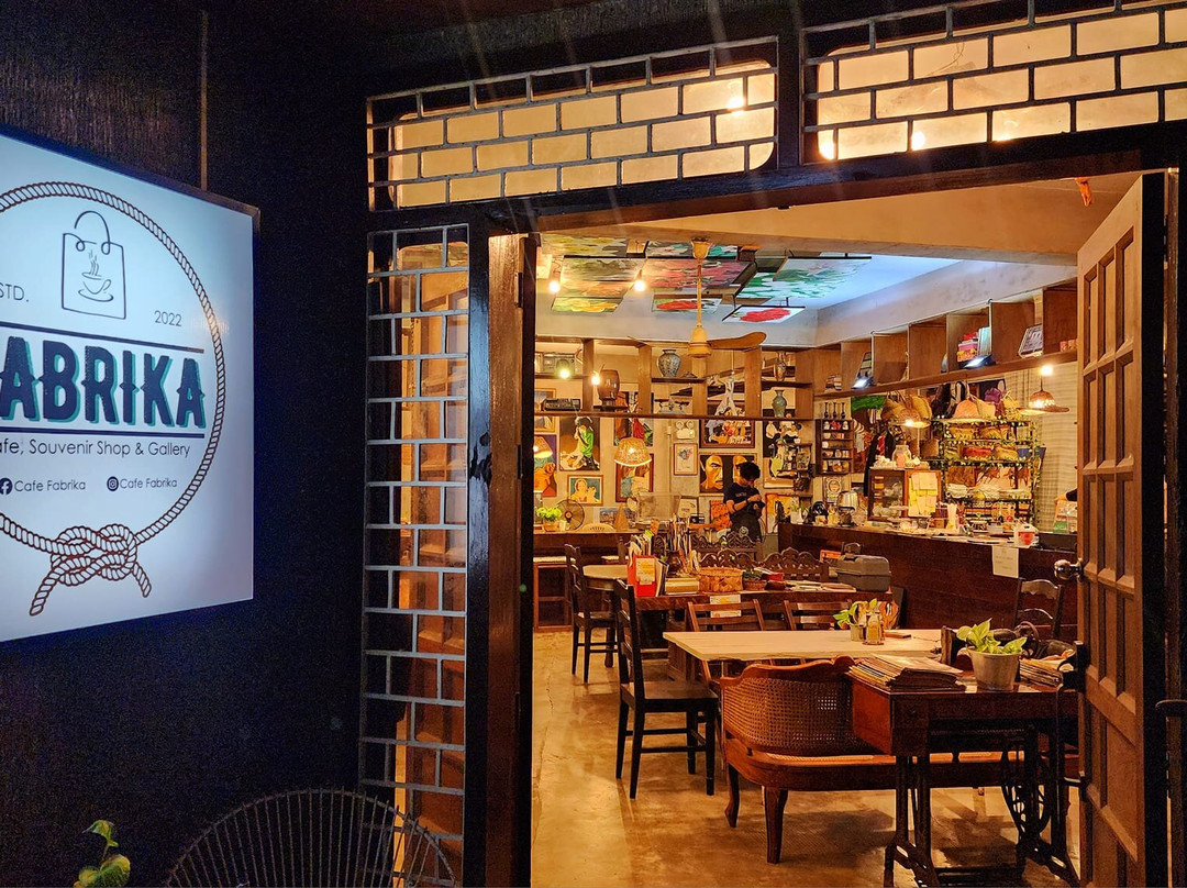 Cafe Fabrika  Souvenir Shop & Gallery
