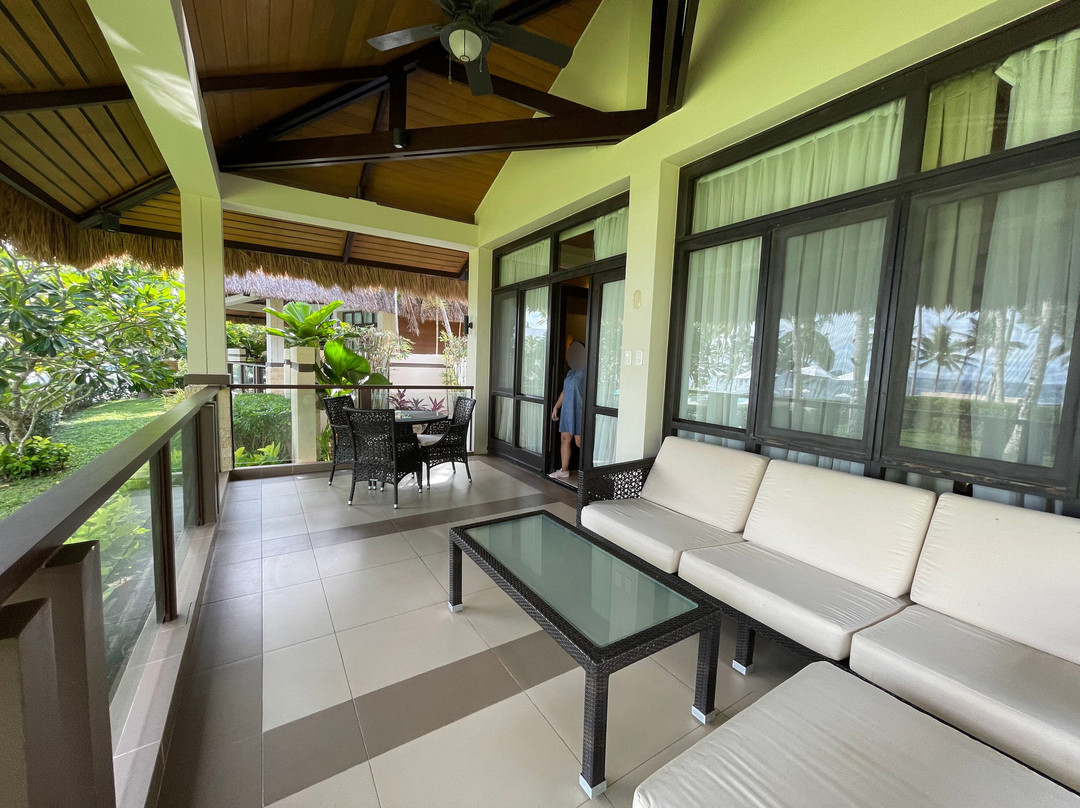 亚罗纳海滩赫纳度假酒店主图