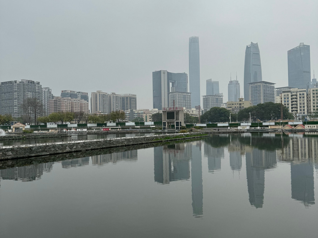 东莞中心广场-东莞市必去景点