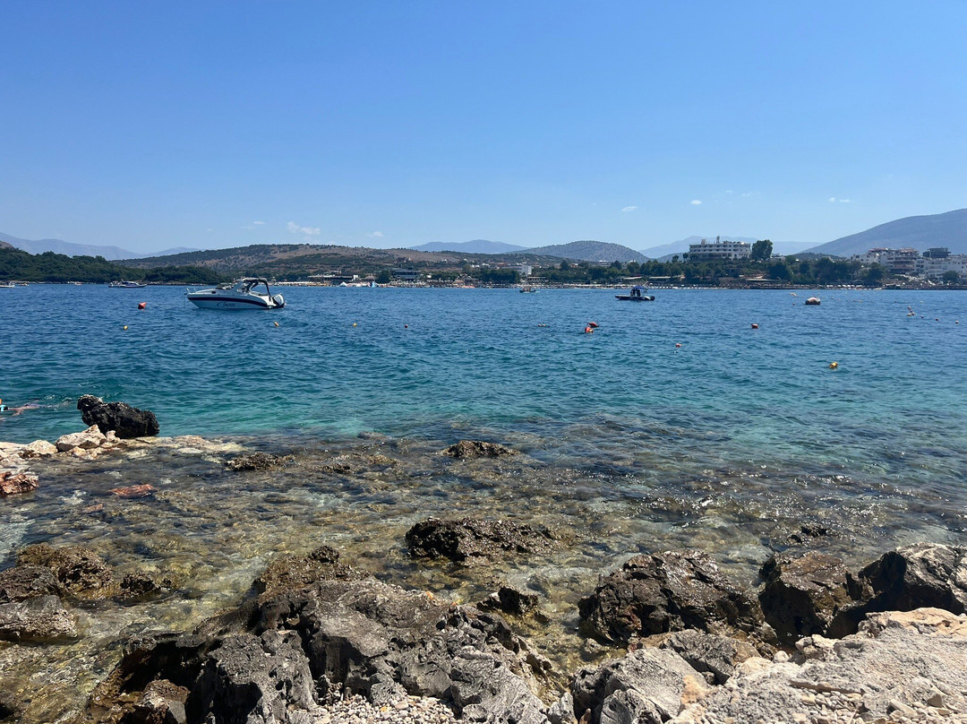 Barbarossa Beach Bar-Ksamil必去景点