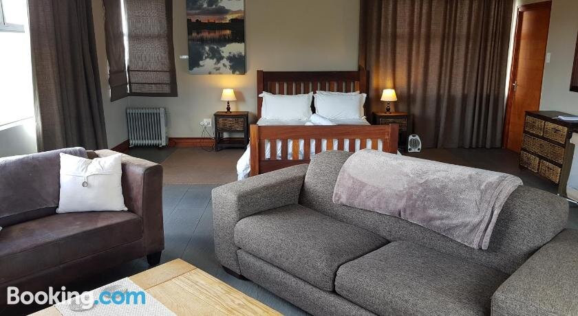 Stay@67 Apartments - Dullstroom主图