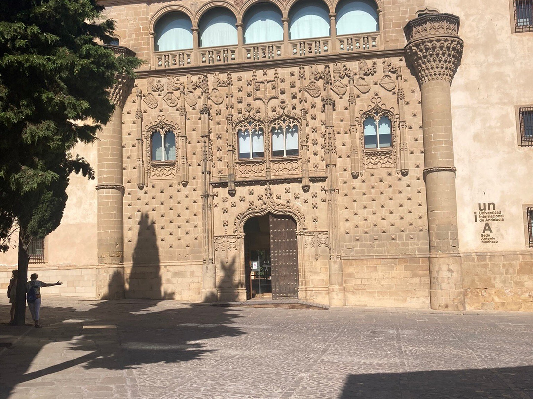 Cathedral de Baeza景点图片