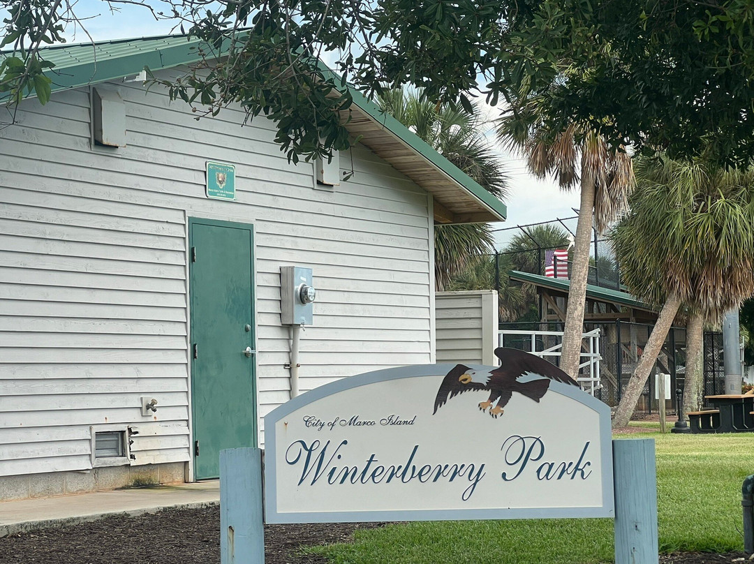 Winterberry Park景点图片