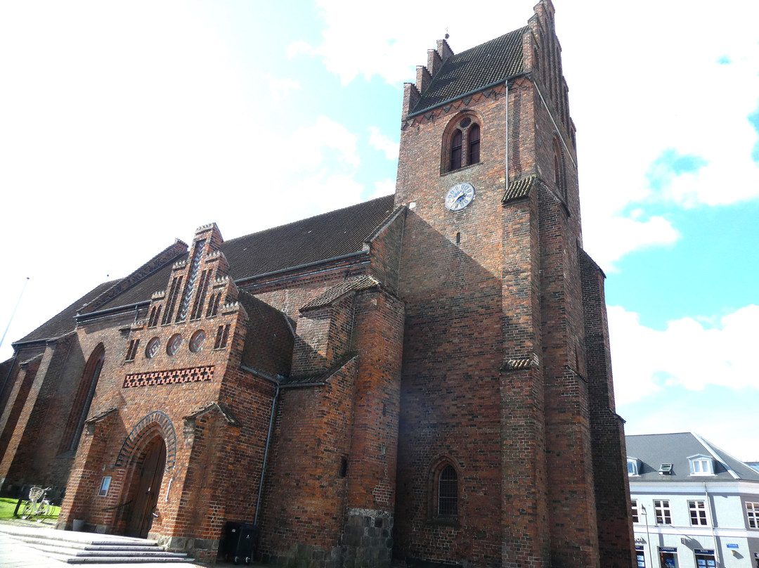Sct. Mortens Kirke-奈司特维德必去景点