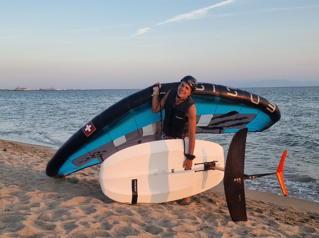Eolo Scuola di Windsurf-Torre Grande必去景点