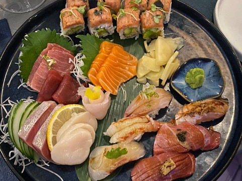 Sushi Bar