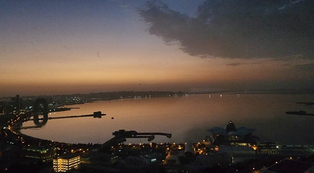 Fairmont Baku, Flame Towers主图