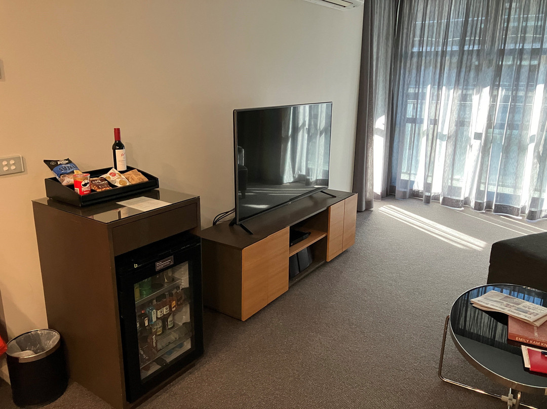 堪培拉大道酒店主图