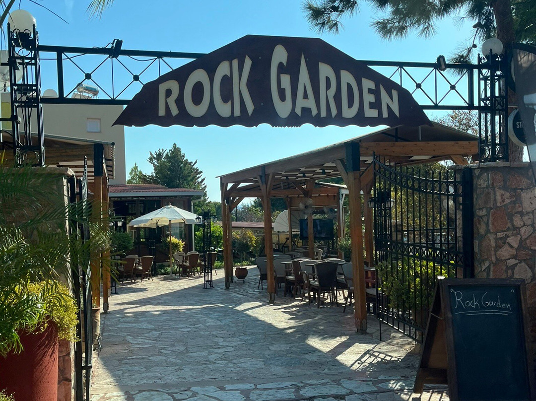 Rock Garden-Pefkos必去景点