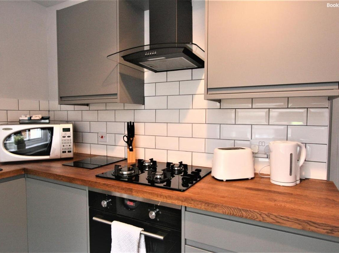 Nelson By The Docks Serviced Apartments by Roomsbooked主图
