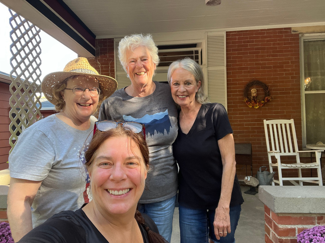 Whispering Pines Bed And Breakfast主图