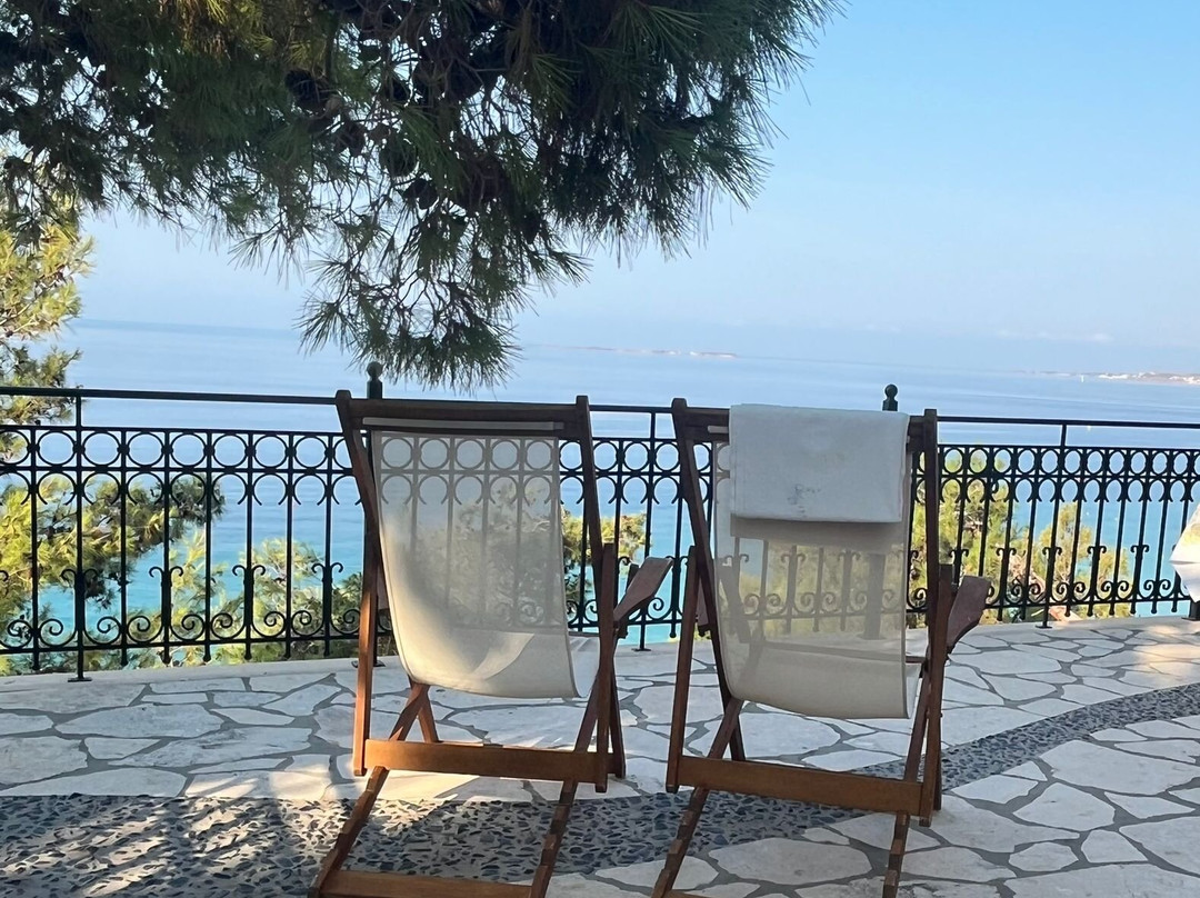 Avra Private Suites主图