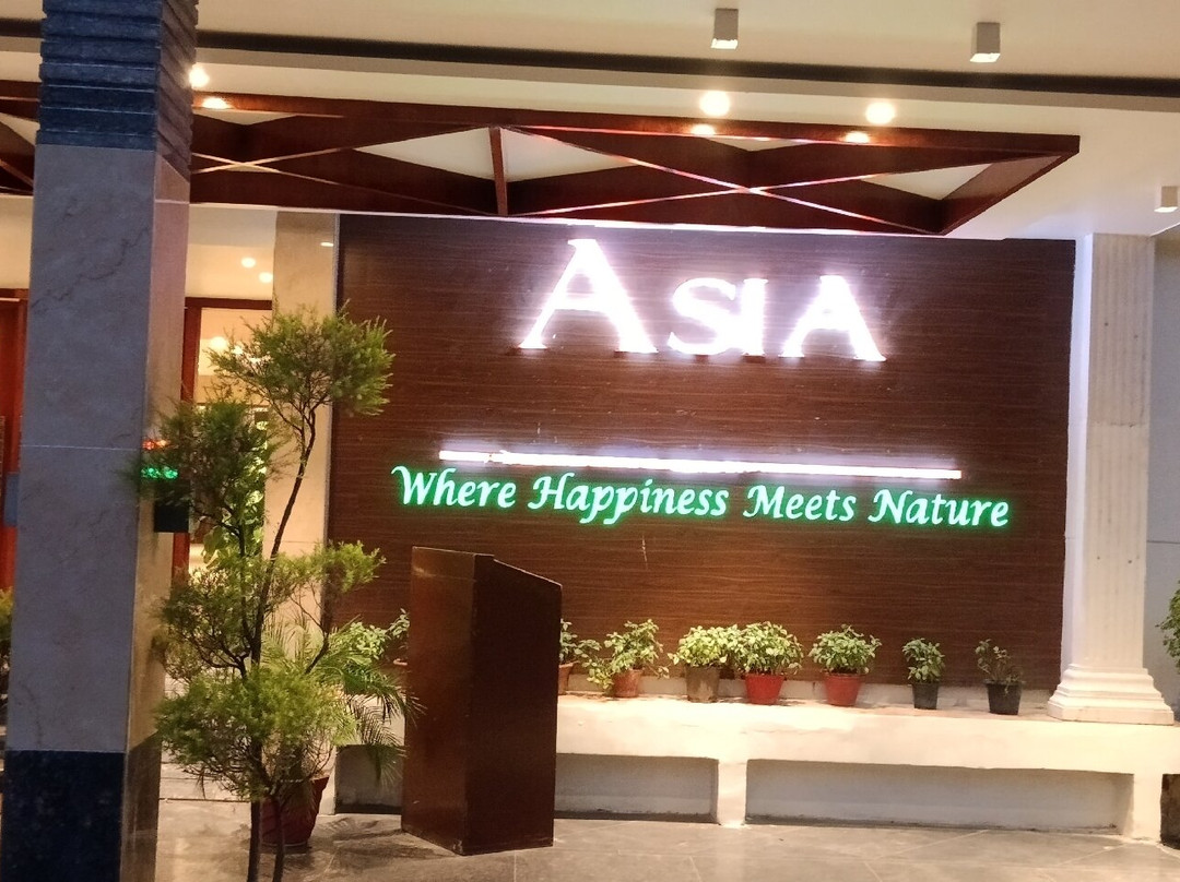 Asia One Earth主图