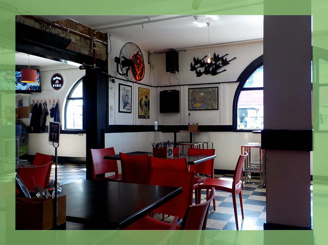 Victoria Hotel主图