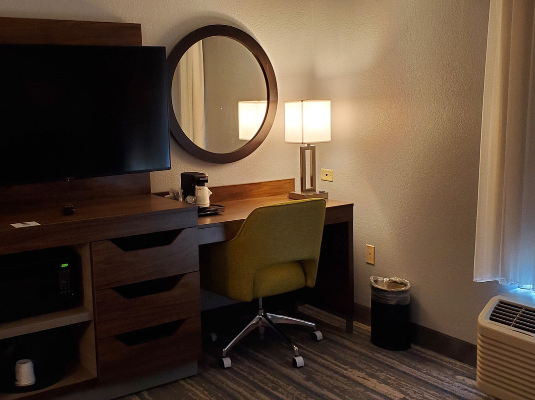 Hampton Inn Dahlgren主图