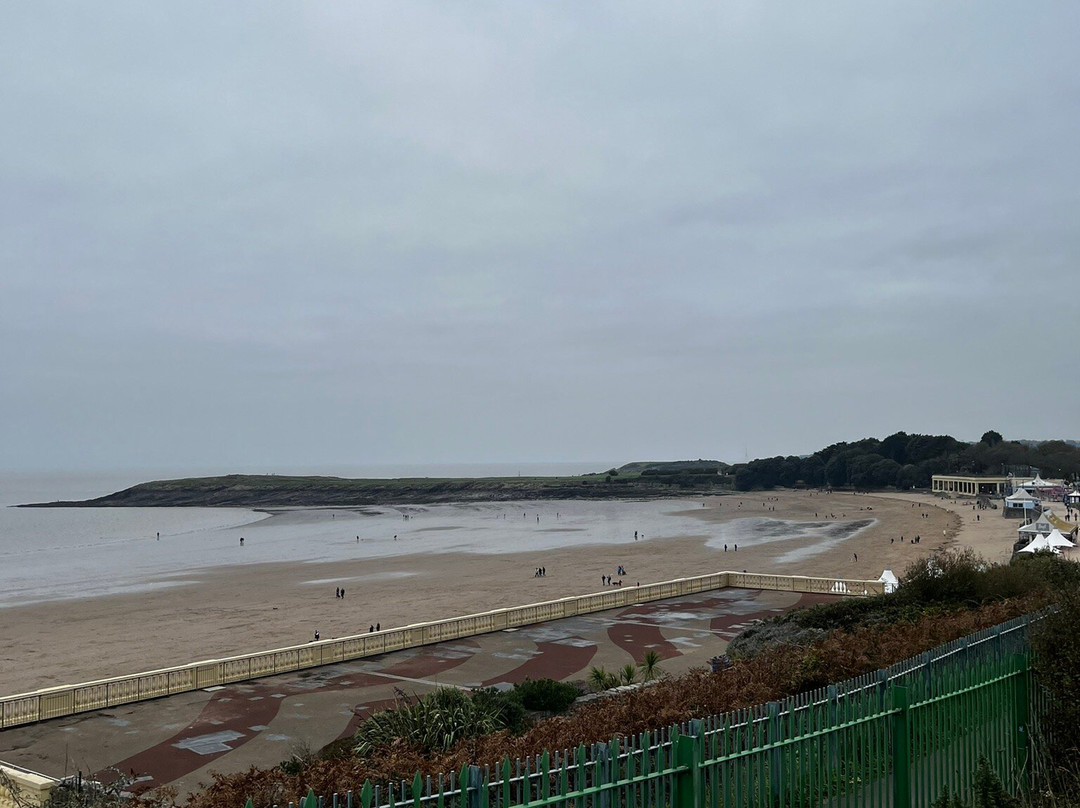 Whitmore Bay Beach景点图片
