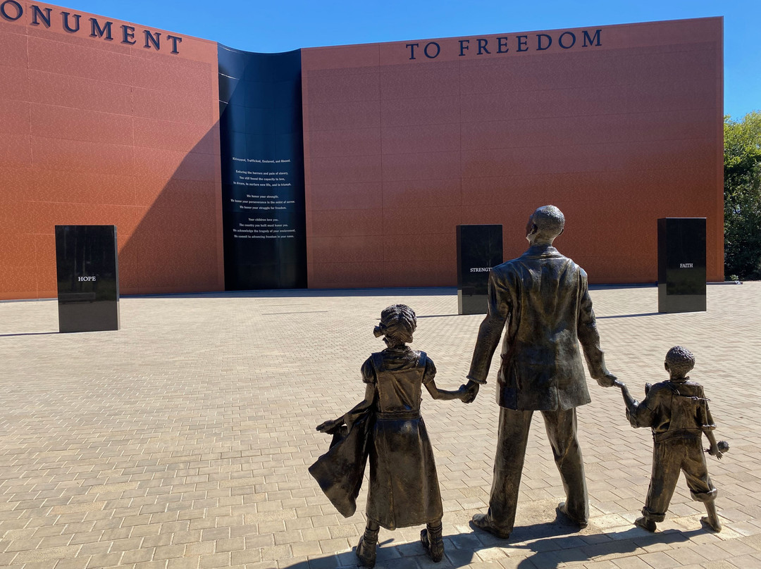 Freedom Monument Sculpture Park-蒙哥马利必去景点