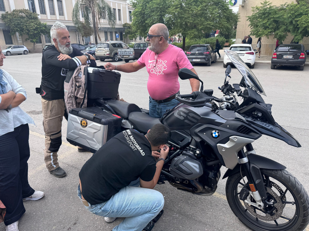 GS Traveler Moto Rentals-拉斐那必去景点