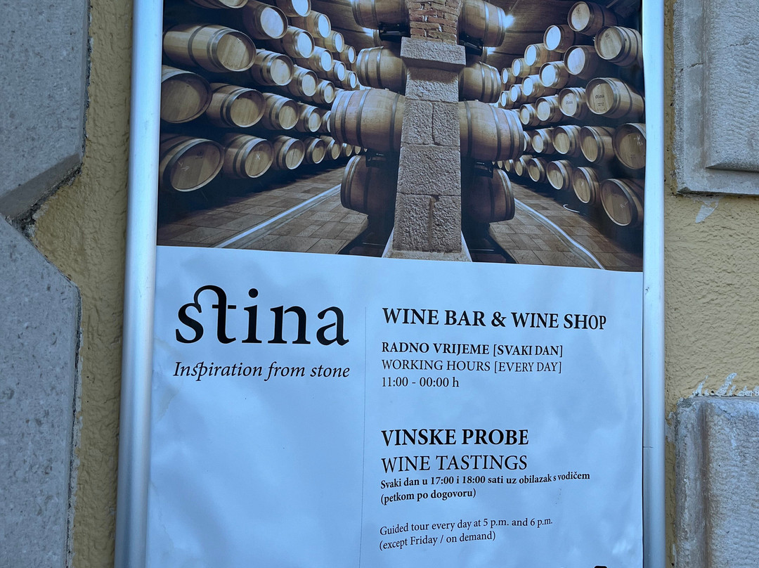Stina景点图片