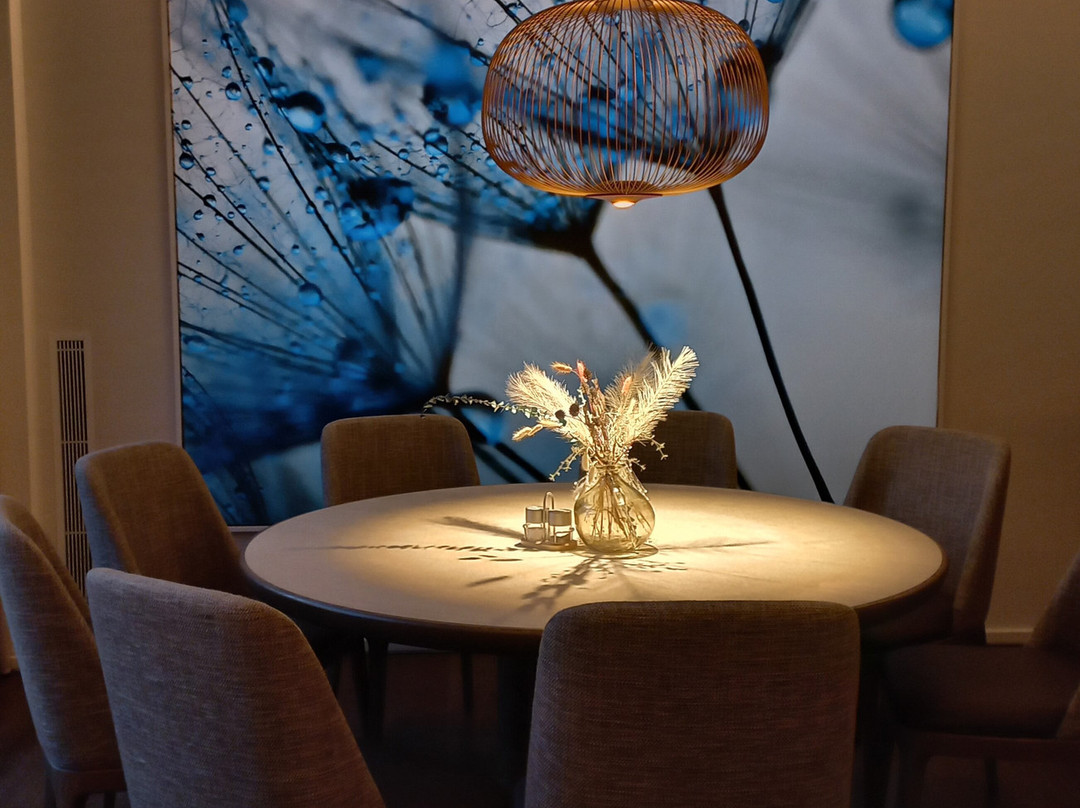 Nouvel Hotel du Commerce主图