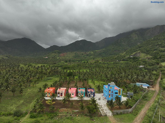 MMA Resorts & Hill Bungalow