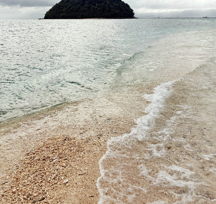 Bon Bon Beach景点图片