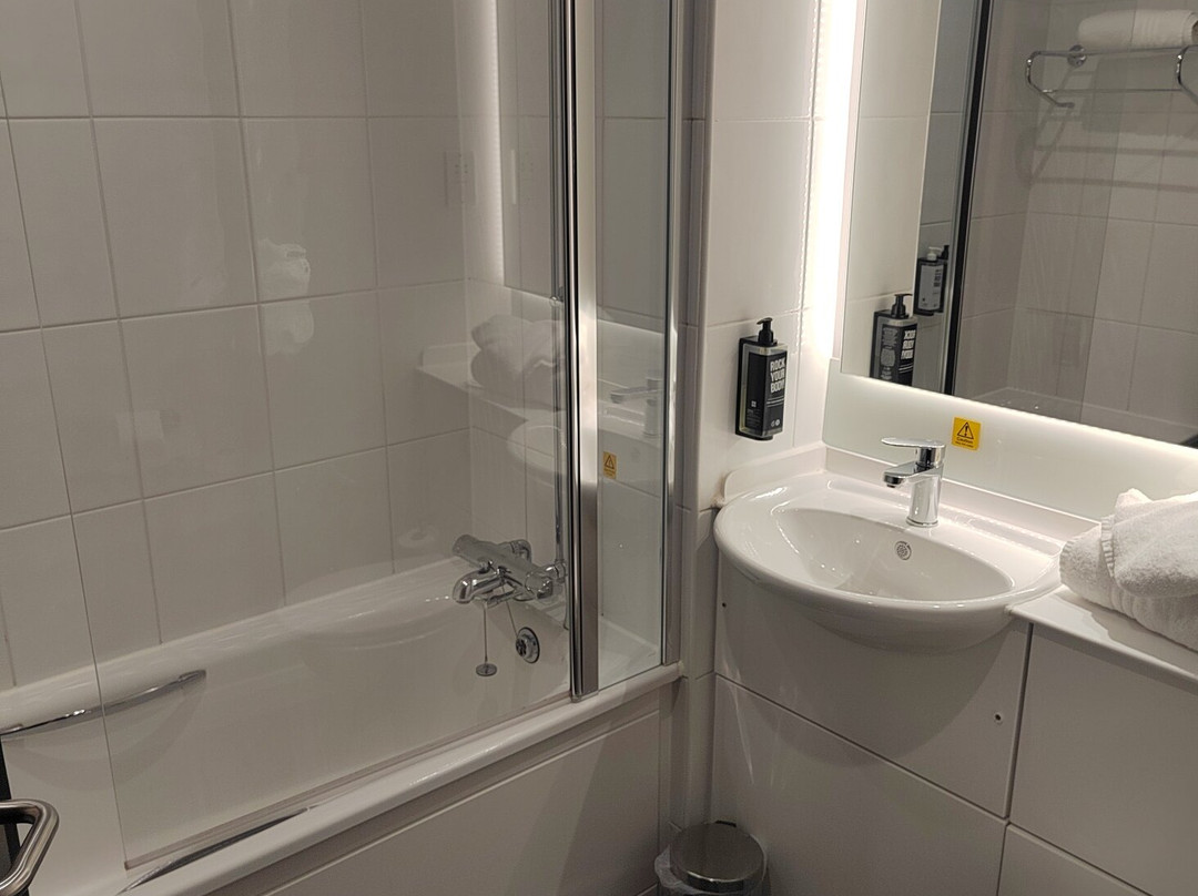 ibis Coleraine Riverside主图