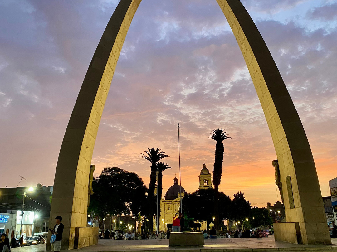 Catedral de Tacna-塔克纳必去景点
