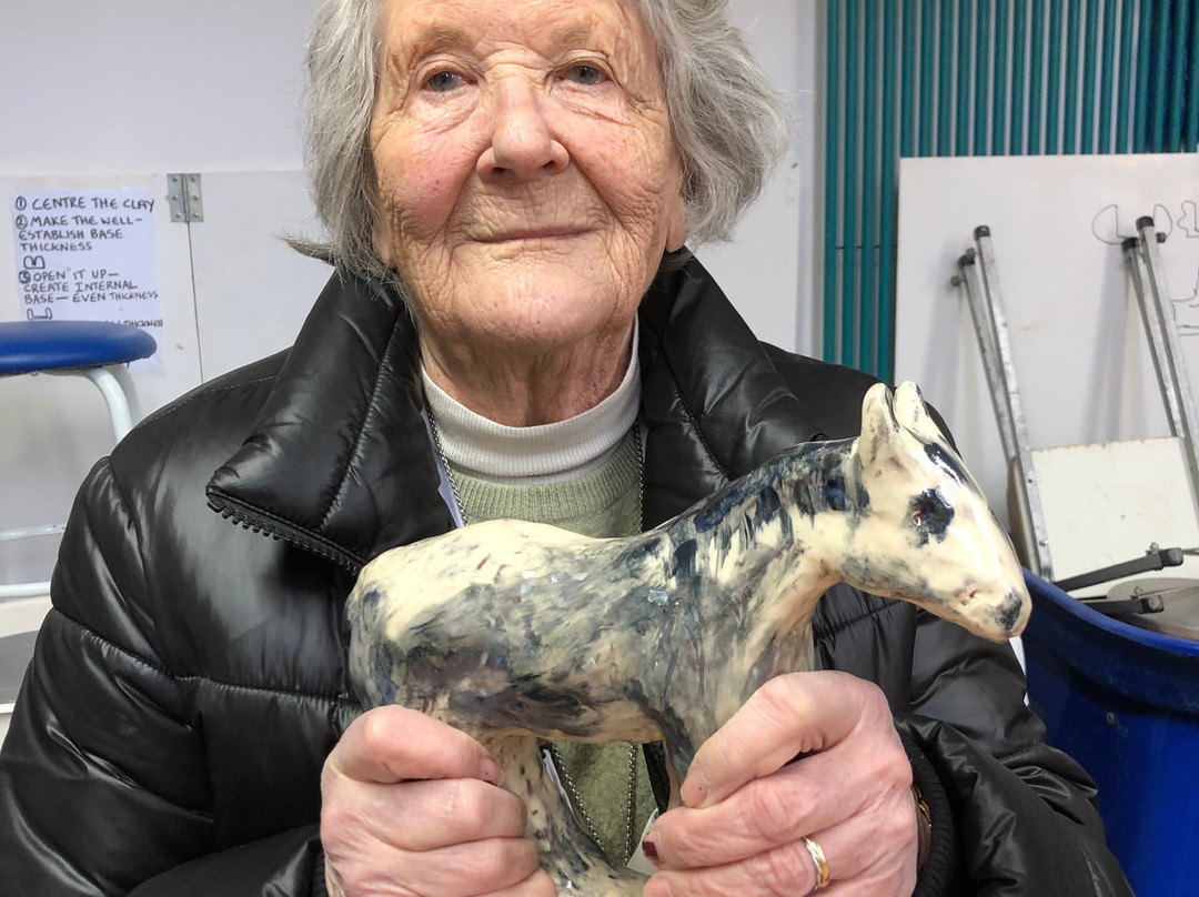 Jane Scott Ceramics-科斯罕必去景点
