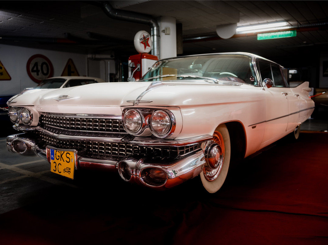 American Old Cars & Wystawa Coca-cola景点图片
